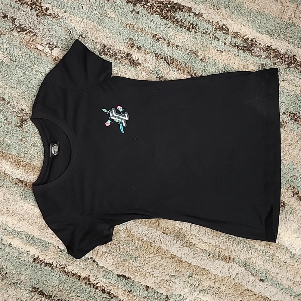 Santa Cruz dot t-shirt